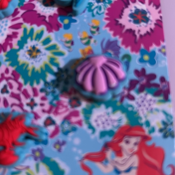 Little Mermaid Croc Jibbitz set - Picture 4 of 5